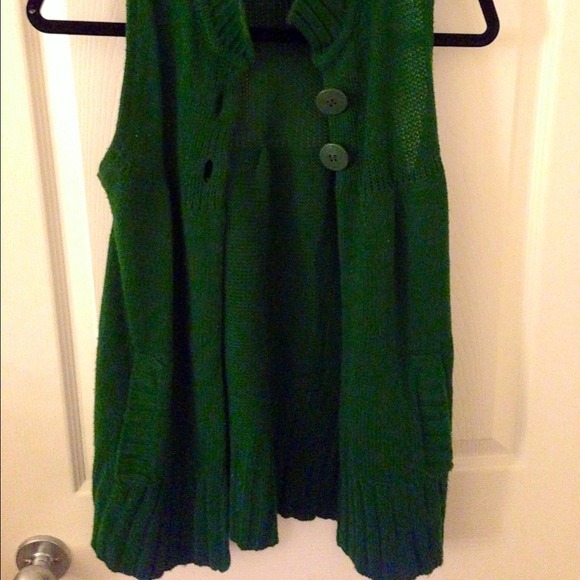 Green Double Button Vest - Picture 2 of 4