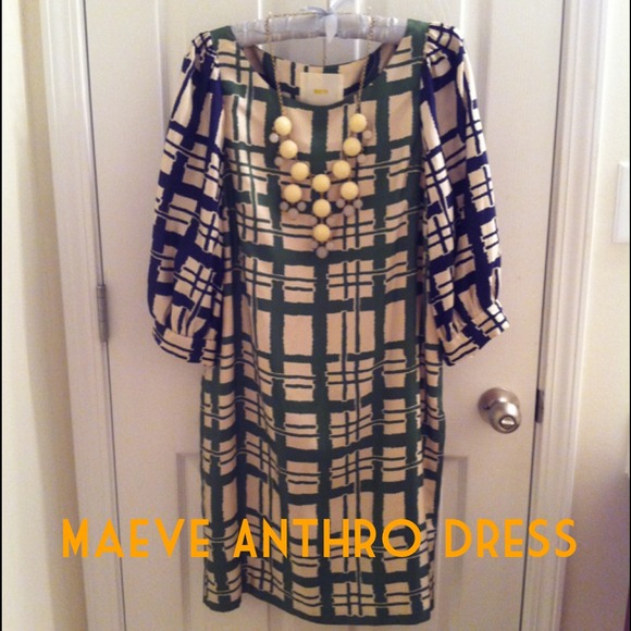 ❌Hold. Maeve Brand Bell Sleeve Dress