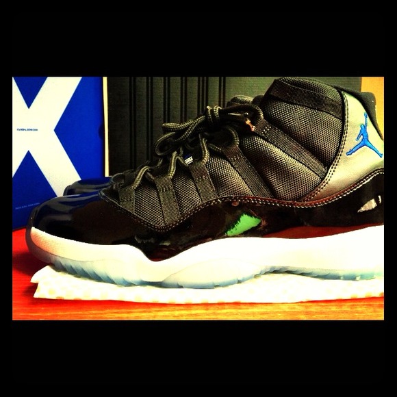 Air Jordan Space Jam XI 100% Authentic