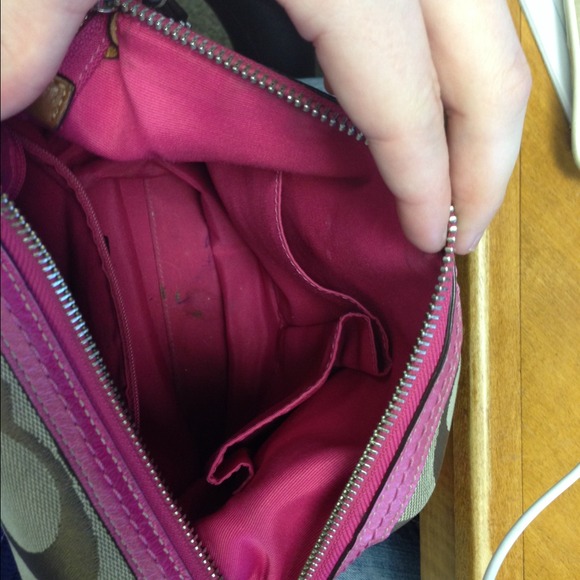 Coach purse - Picture 4 of 4