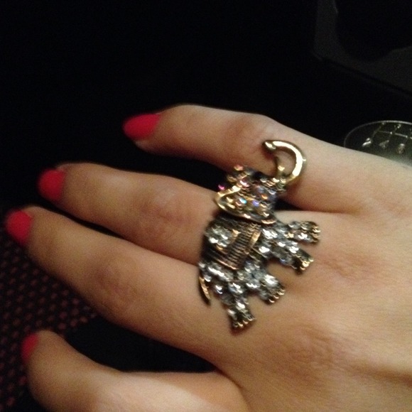 Elephant ring - Picture 2 of 3