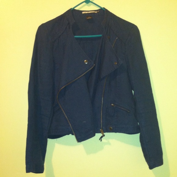 The limited jacket - Picture 2 of 2