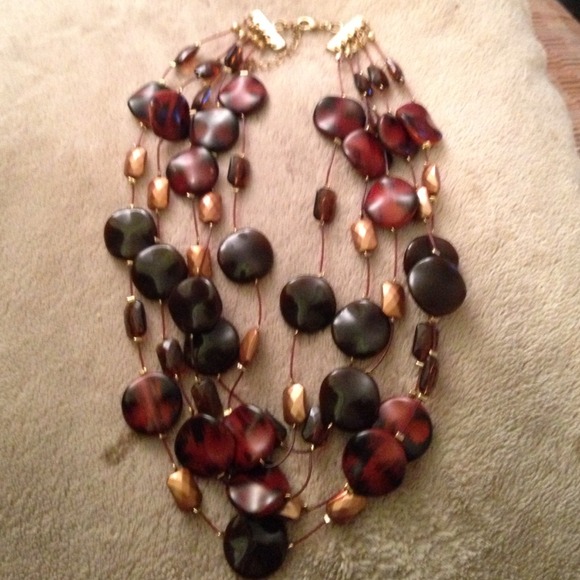 LOFT necklace