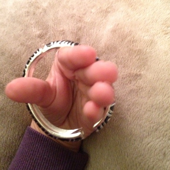 Zebra bracelet - Picture 2 of 2