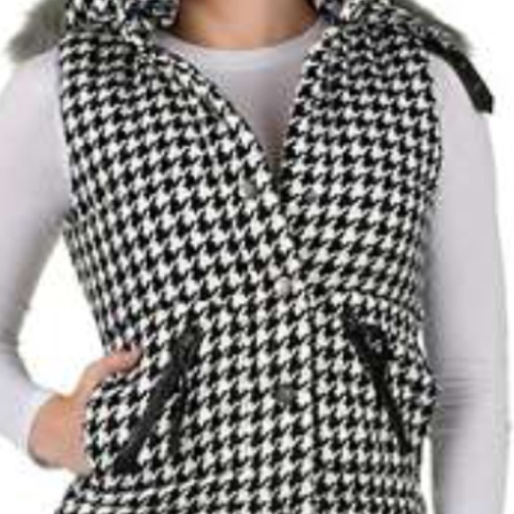 Wet Seal Jackets & Blazers - 🎉CLEARANCE 🎉Houndstooth pattern vest