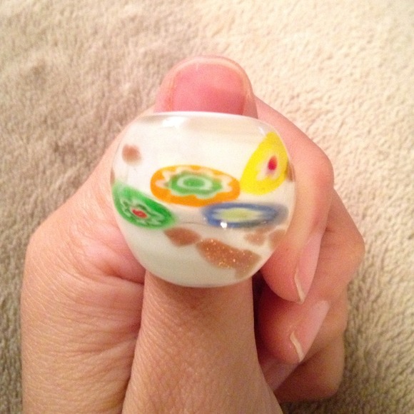 Glass ring