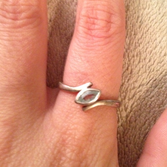 Sterling silver (925) ring