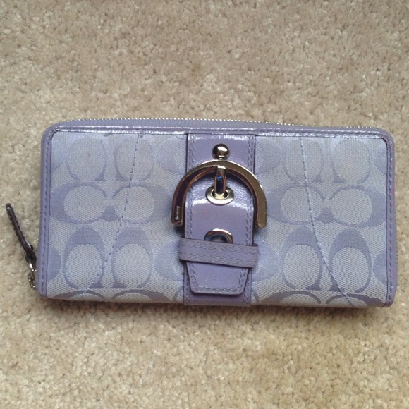 Coach wallet