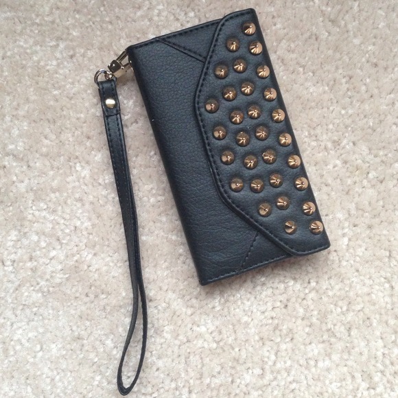 iPhone 5 case/wristlet