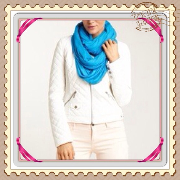 INFINITY CIRCLE SCARF - Picture 2 of 3