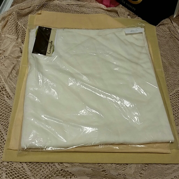 INFINITY CIRCLE SCARF - Picture 3 of 3