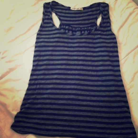 Black folwy striped top