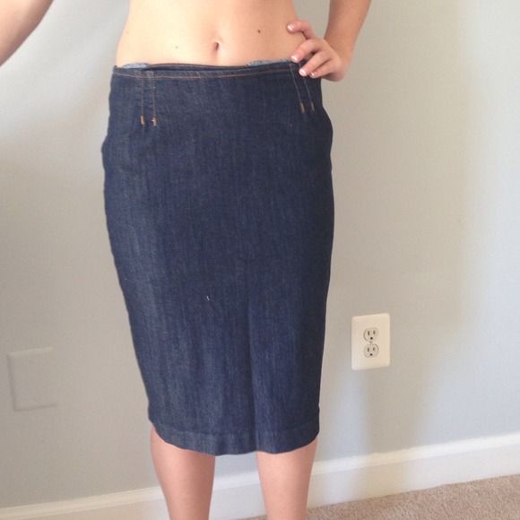 Boden denim skirt