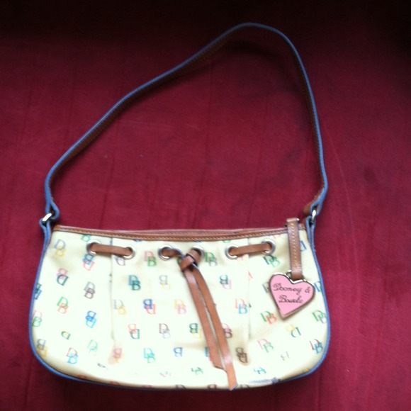 ‼️reduced‼️Dooney & Bourke purse