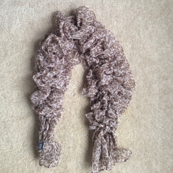 Scrunched sheer cheetah print scarf