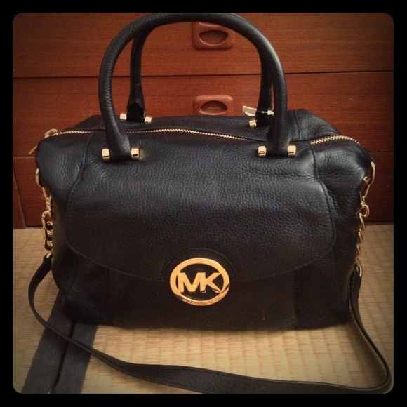 🚫SOLD🚫 Michael Kors Black Leather Fulton Satchel