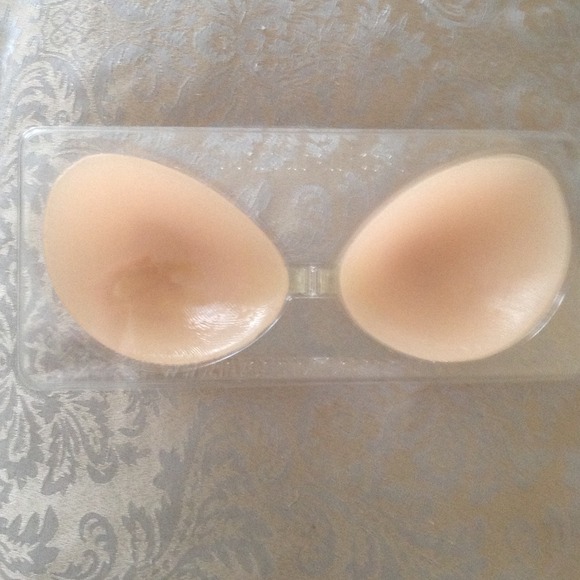"Natural Bra" Stick on Size B/C