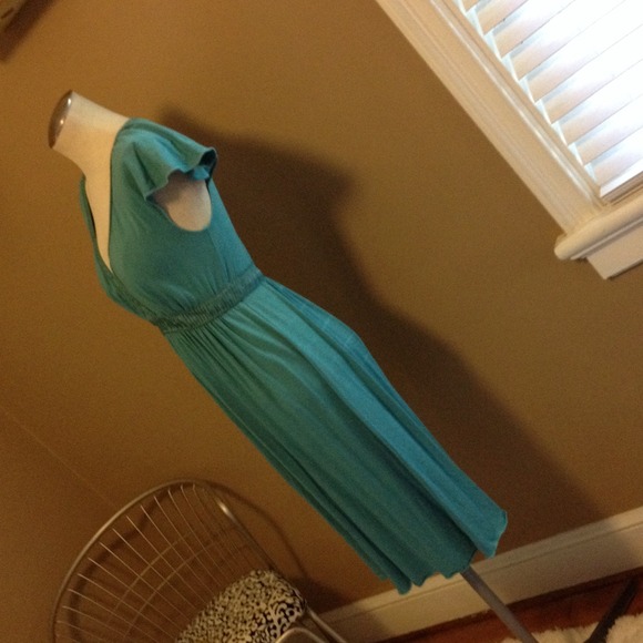 Bundled Max Studio Dress Size Small - Picture 2 of 3