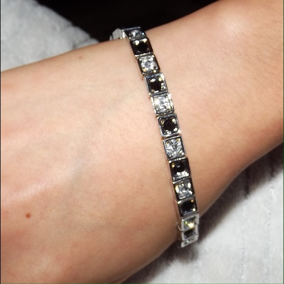 Genuine crystal bracelet