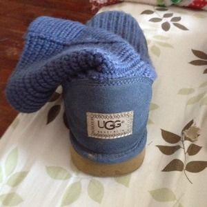 UGG BOOTS