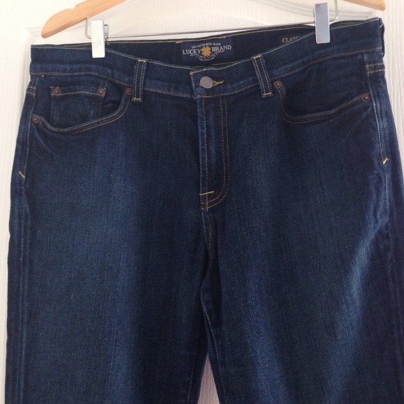 Lucky Brand Dark Wash Classic Rider Jeans