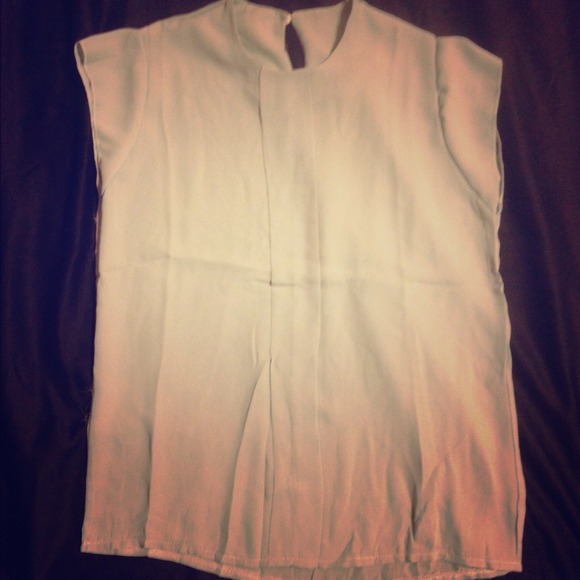 **SOLD** Beautiful Jade Top