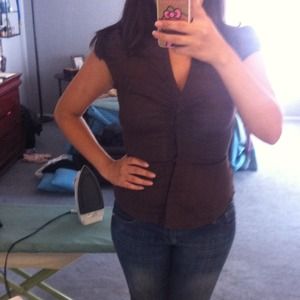 Brown Button up short sleeve top