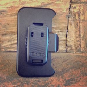 Otter box iPhone 4 holder