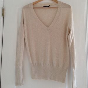 *SOLD* Limited Heathered Oatmeal V-neck sweater