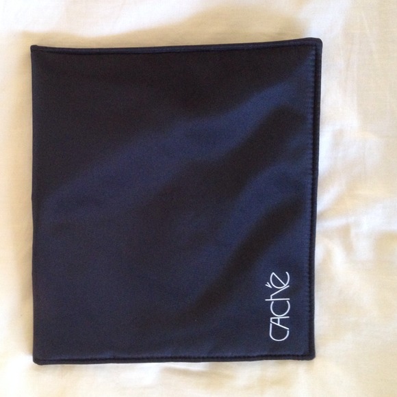 Cache For A Cure IPad Case ❤️ - Picture 2 of 3