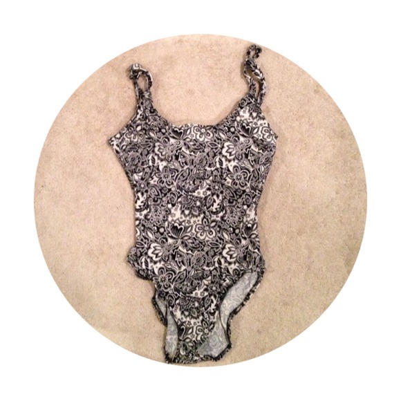 one piece bathing suit