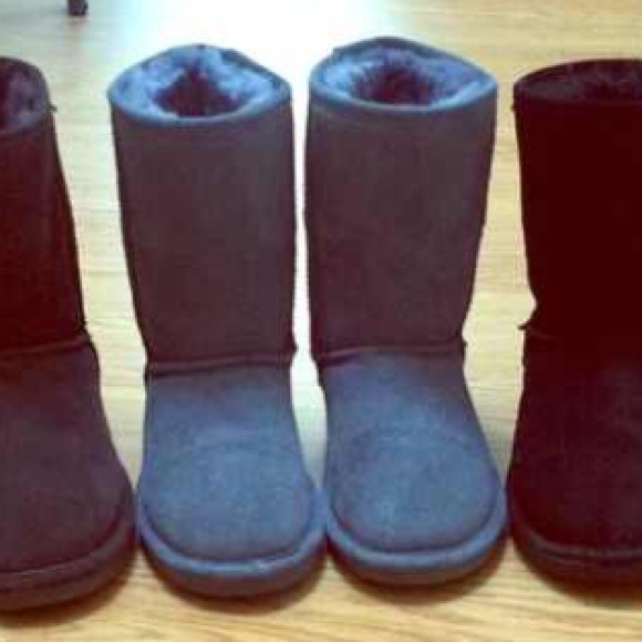 Boots - RESERVED!✋Gray Bearpaws!