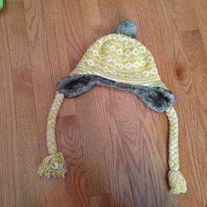 Mossimo Supply Co. Yellow Winter Hat