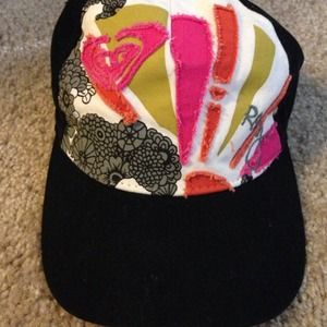 Roxy hat
