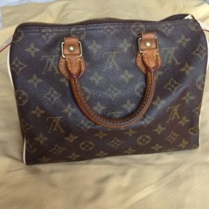 👜 SOLD locally👜Vintage Louis Vuitton speedy 25