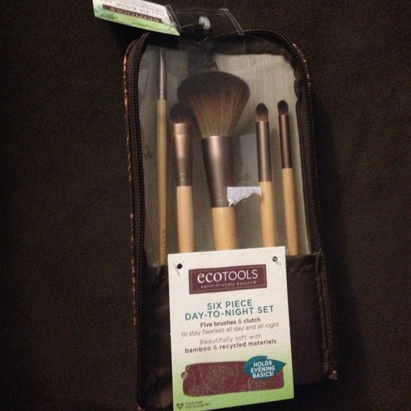 ECOTOOLS MAKEUP BRUSH SET