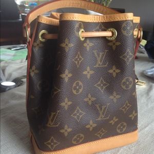 Authentic Louis Vuitton Monogram Mini Noe Bag