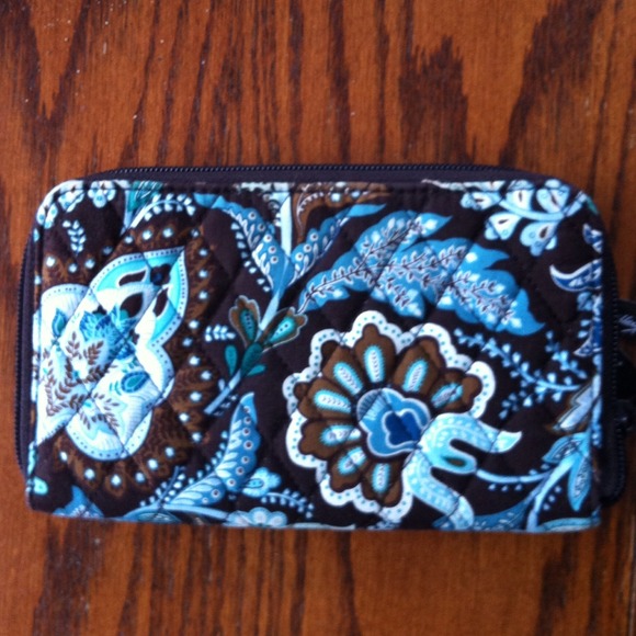 Vera Bradley wallet/wristlet