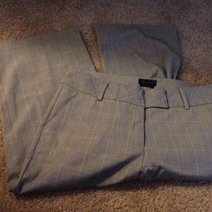 Grey capris dress pant