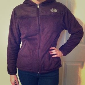 💕The North Face💕 Furry Dark Purple Jacket
