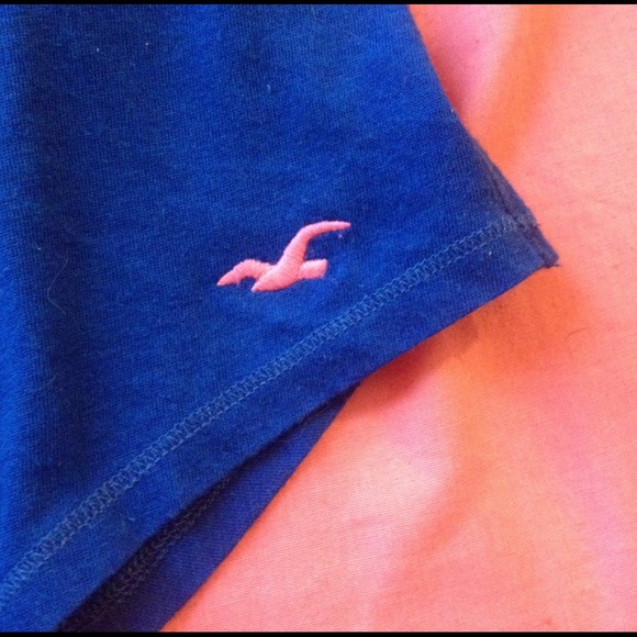 Hollister tank top - Picture 2 of 4