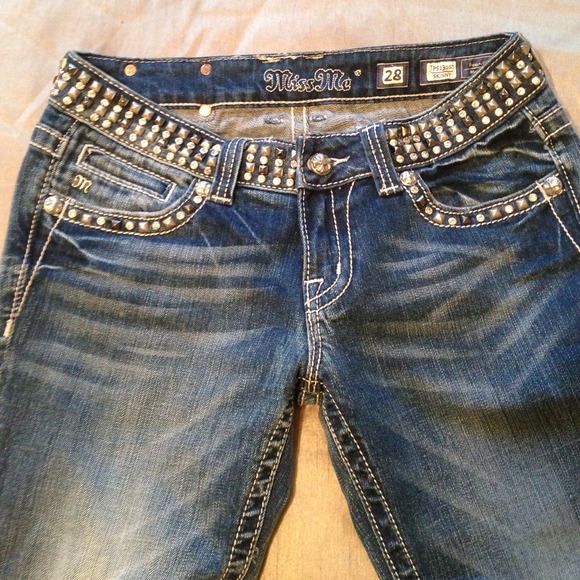 💥SOLD💥Miss Me Jeans