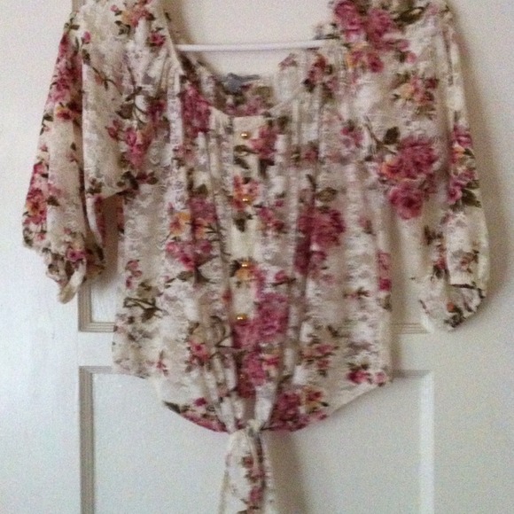 Floral shirt - Picture 2 of 2