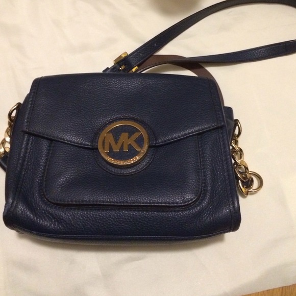 Cross body Michael Kors bag