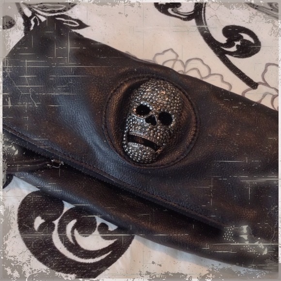 💥 Thomas Wylde clutch💖