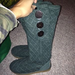 Uggs, sweater boot, never worn!