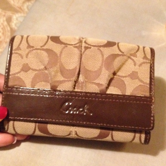 🚫🚫Sold Brown authentic Coach wallet