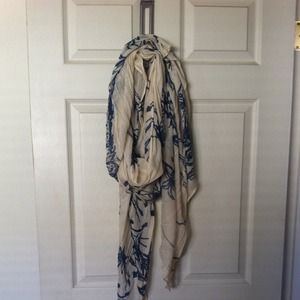 Blue and cream print scarf