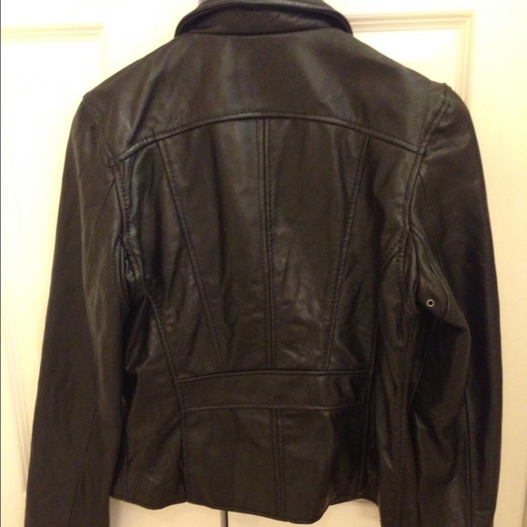 Michael kors black leather jacket size medium - Picture 2 of 2