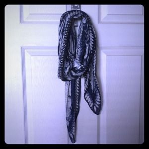 Navy and cream print scarf